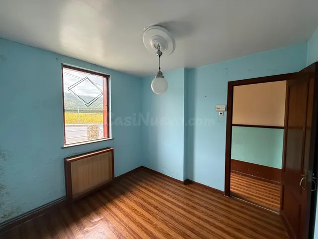 Casa con finca y garaje en Chamorro-Boeiro, Valdoviño. - foto 5