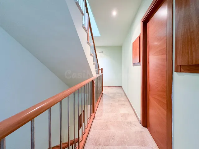 Espectacular ático reformado de 233 m2 con gran terraza de 7 - foto 4