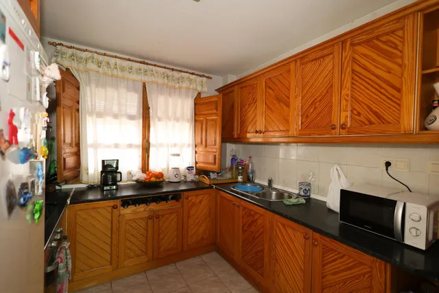 Chalet independiente con piscina en Híjar, Las Gabias — 12