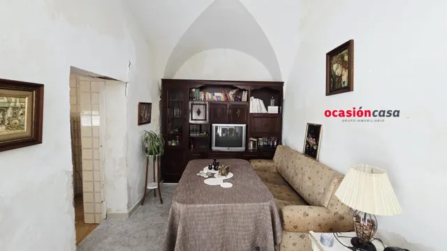 CASA CON PATIO EN VENTA — 10