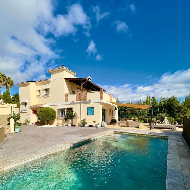 Chalet 6 habitaciones 200m² en venta - Costa Del Sol