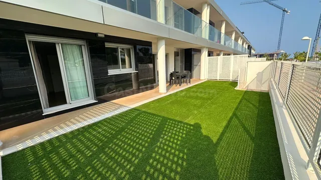 Apartamento 2 habitaciones 101m² en venta - Playa torre de l