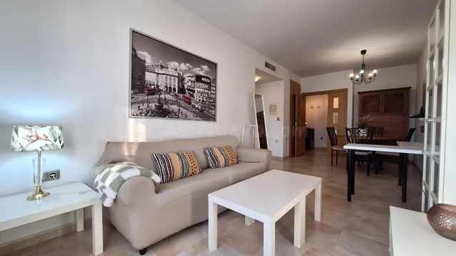 Apartamento de 1 dormitorio en la Calle Senda de Granada — 4