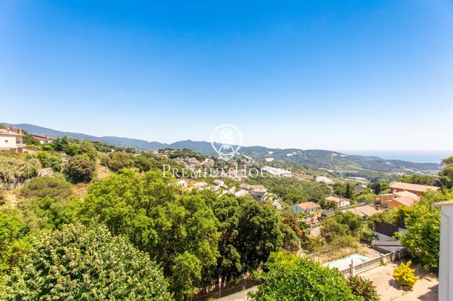 Casa en venta en Sant Cebrià de Vallalta - Urb. Vistamar — 34