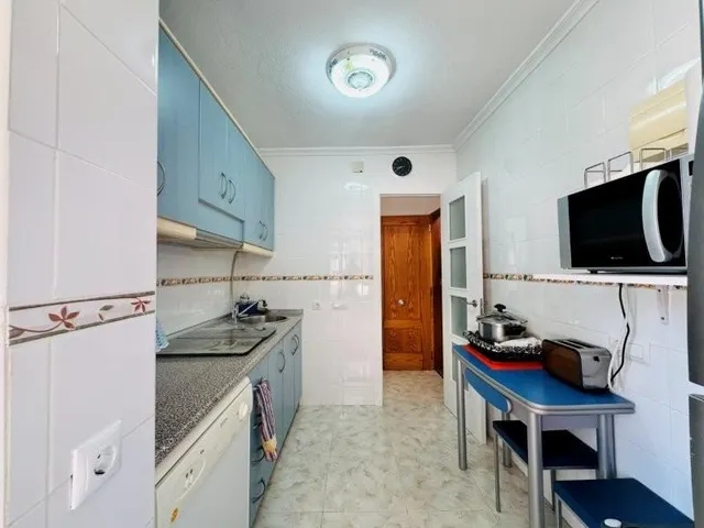 APARTAMENTO REFORMADO A 100 M DE LA PLAYA — 15