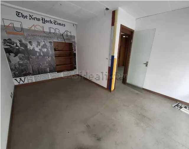 REF N001 LOCAL COMERCIAL 180m2 CALLE COLÓN ( VIGO ) - foto 5