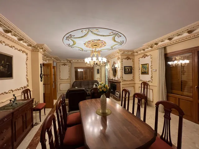 EXCELENTE CASA/CHALET, CON  MUY AMPLIA PARCELA, FRUTALES Y PISCINA, PLAYAS A 10 MINUTOS EN COCHES. — 40
