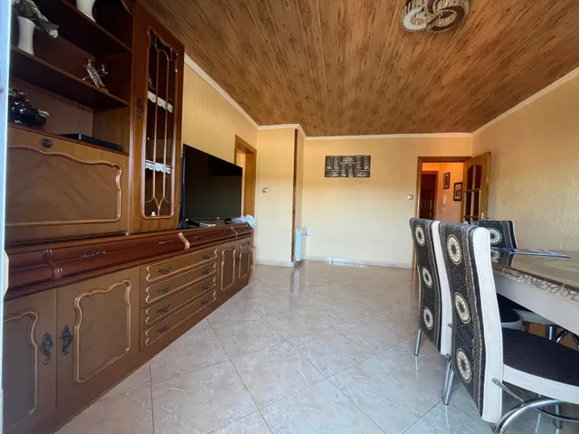 Gran oportunidad, piso para entrar a vivir con 3 dormitorios, orientado Sur, primera planta, espectaculares vistas a la montaña de la Tossa — 14
