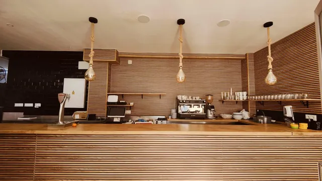 Restaurante en segunda linea de mar de Cunit — 13