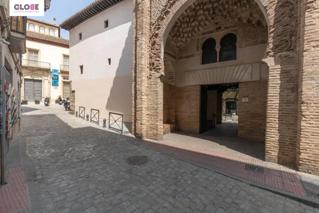 Se vende plaza de aparcamiento — 24