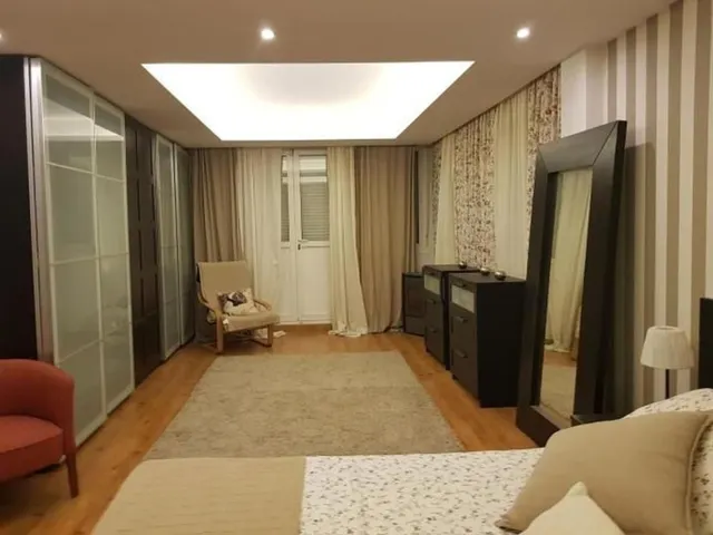 Casa 6 habitaciones 350m² en venta - Zona los Frutales — 18
