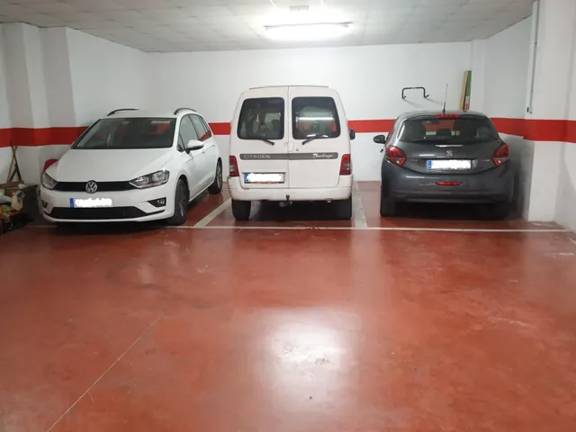 Garaje en alquiler en el centro de Elche — 5