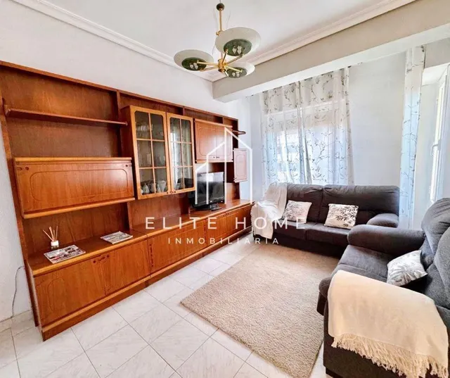 PISO DE 3 habitaciones JUNTO AL CORTE INGLÉS - foto 3