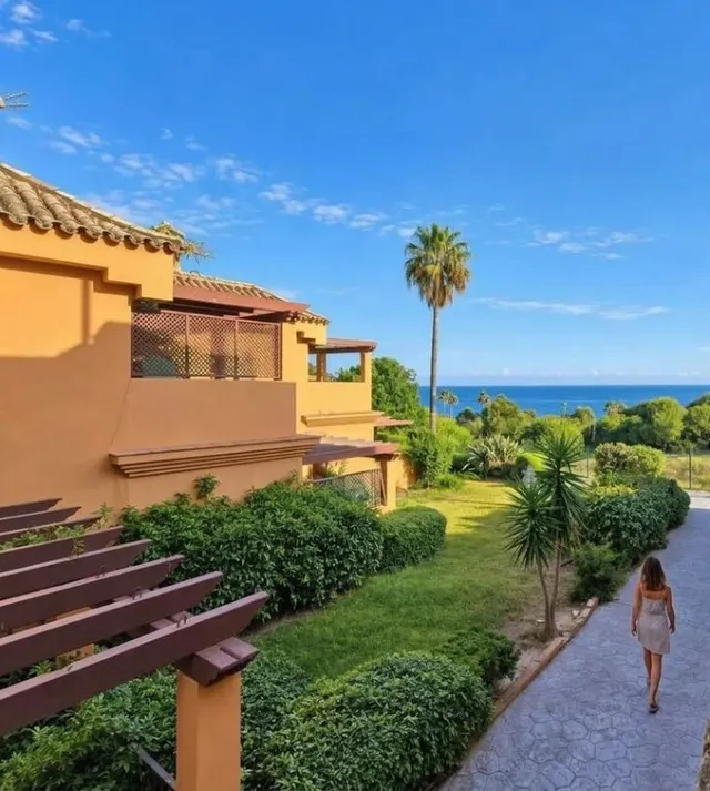 Apartamento en Venta en Linea De La Concepcion, La Cádiz — 33