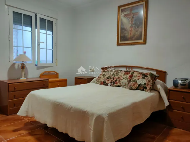 SE VENDE ESPLENDIDA CASA PARA ENTRAR A VIVIR  EN LA ROMANA — 8