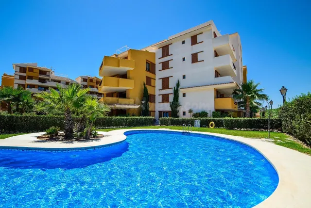 Apartamento Orientado al Sureste Punta Prima - foto 2
