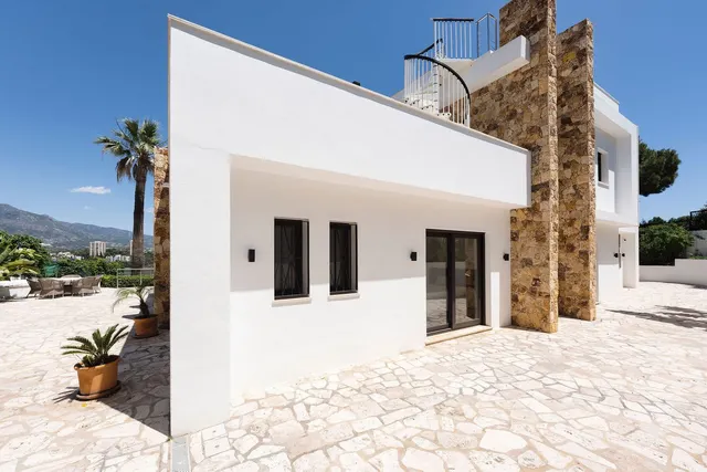 Chalet 4 habitaciones 351m² en venta - Marbella — 34