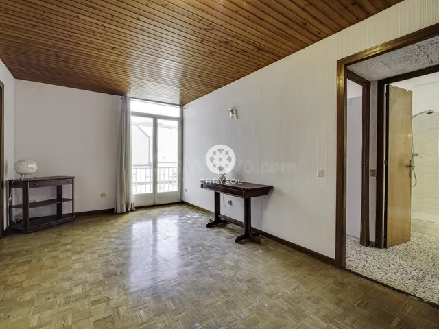 Piso en venta junto a Sagrada Familia. — 4