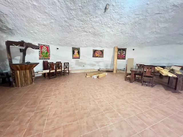 Local comercial 7 habitaciones 400m² en venta - Abanilla — 15