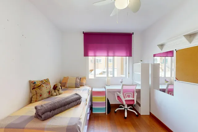 DUPLEX EN ROCHE — 45