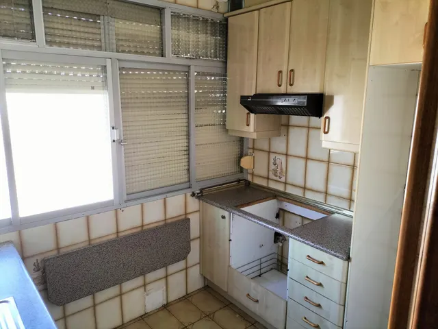 SE VENDE PISO EN Piso en venta en Calle de Blas Cabrera, 32 — 6