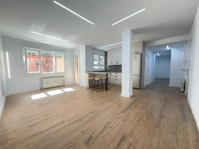 TOTALMENTE REFORMADO: PISO CÉNTRICO EN EL CORAZÓN DE BADAJOZ ✨ — 4