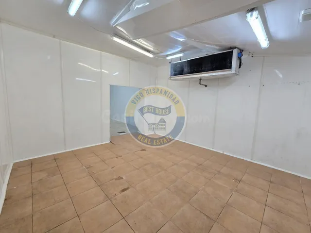 LOPEZ MORA LOCAL - ALMACEN CON CAMARA FRIGORIFICA - foto 2