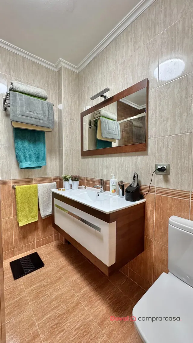 Tu nuevo hogar a un paso de Vialia Vigo: 3 dormitorios, garaje y listo para entrar — 48