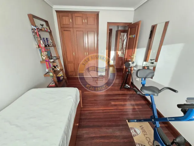 Piso 3 habitaciones 100m² en alquiler - Coia — 24