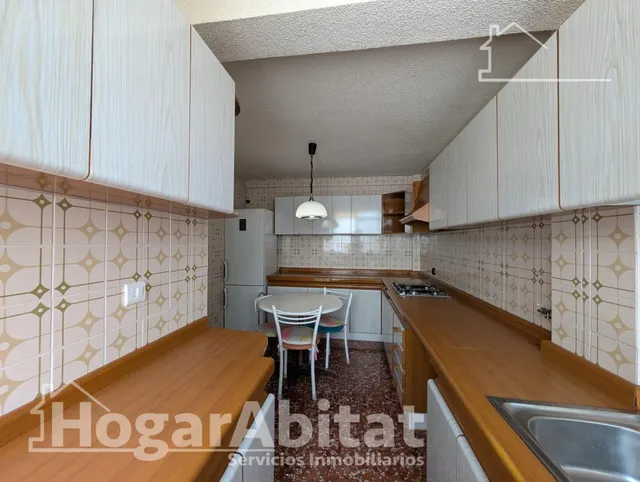ACOGEDOR ÁTICO CON ASCENSOR JUNTO AV. DE ALCOY — 9