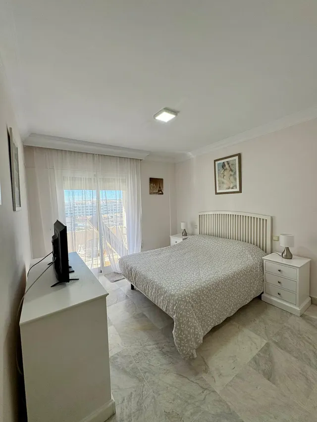 Magnífico piso en el corazón de Puerto Banús — 13