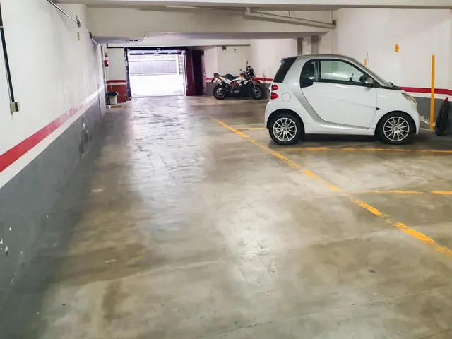 PARKING EN ALQUILER  EN CALLE BERTRAN DE BARCELONA — 3