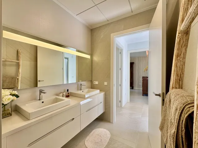 Villa 3 habitaciones 200m² en venta - Las Colinas Golf — 48