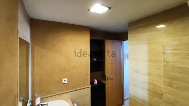 SE ALQUILA ESTUDIO EN SEGUNDA LINEA DE PLAYA — 17