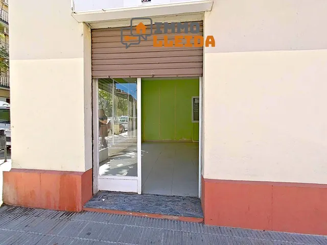 OPORTUNIDAD Local céntrico en Balaguer — 16