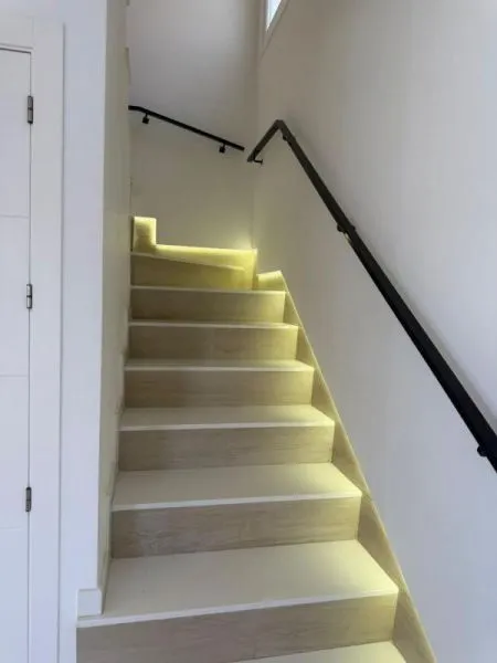 Casa 4 habitaciones 150m² en venta - Zona Pueblo — 25