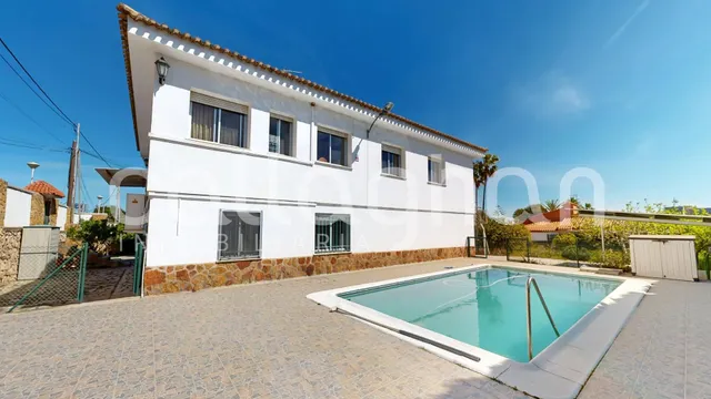 Casa o chalet independiente en Avenida del Rio Turia, Cumbre - foto 4