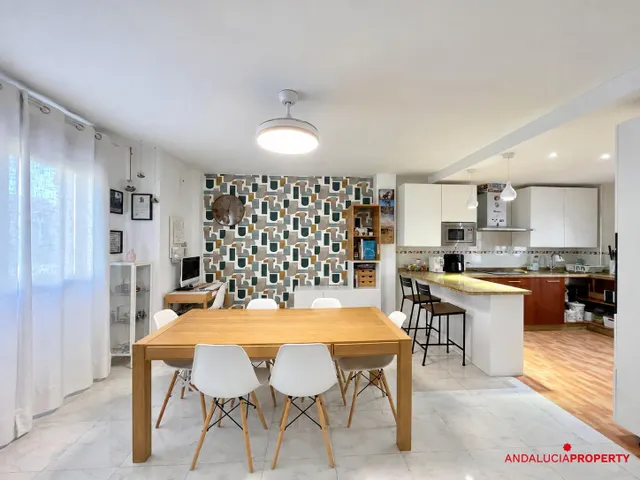 Exclusiva vivienda unifamiliar de 277 m2 junto a Avenida de  - foto 4