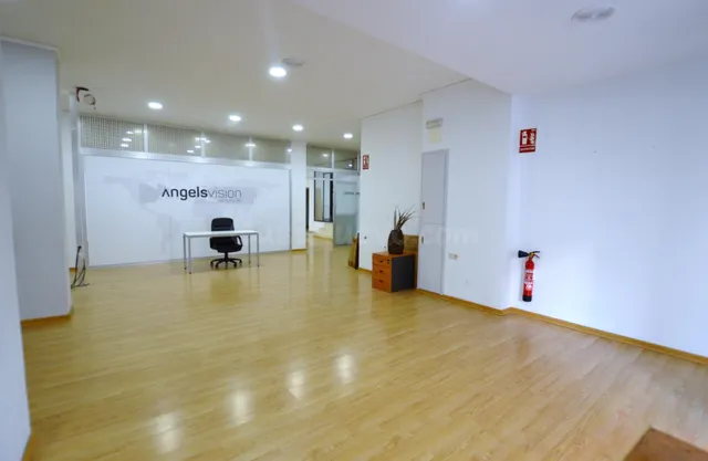 ¡GRAN BAJADA DE PRECIO! LOCAL COMERCIAL-OFICINAS EN GANDÍA - foto 4