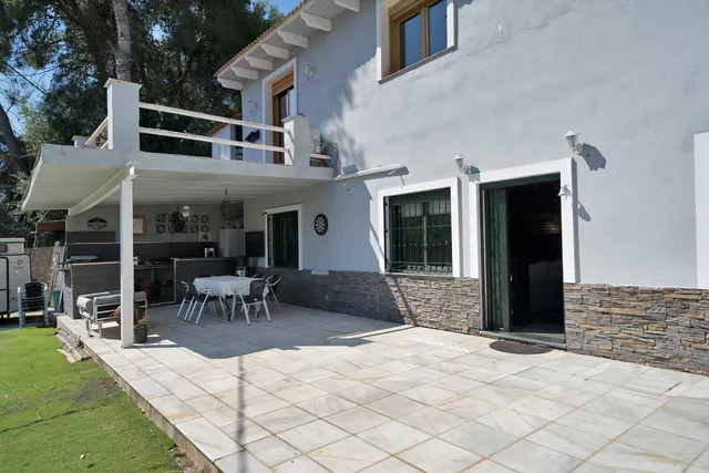Chalet 7 habitaciones 422m² en venta - Marbella — 25