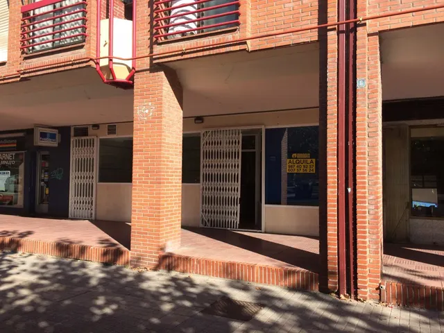 ALQUILER LOCAL COMERCIAL — 2
