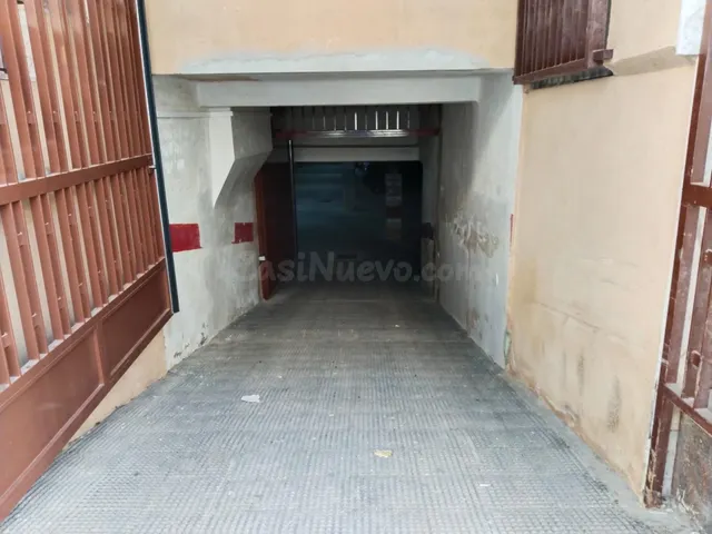 ALG115 - PLAZA RAYADA DE 11M2 EN PRIMER SOTANO EN CALLE MONT - foto 4