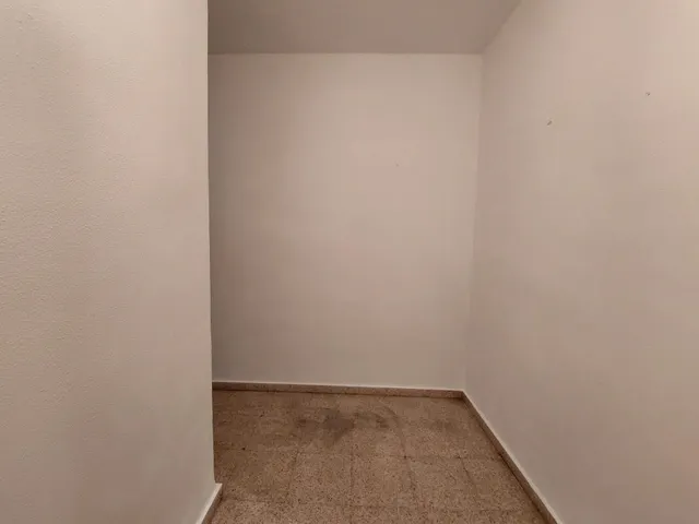 Piso 3 habitaciones y ascensor,   ¡oportunidad con alta rentabilidad en Alicante! — 11