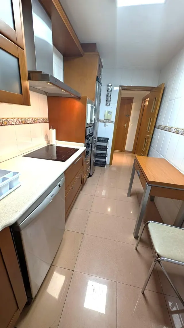 Piso en zona de juan de borbón — 8
