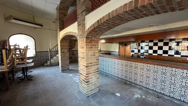 Local comercial 310m² en venta - Camino Onda - Salesianos -  - foto 2