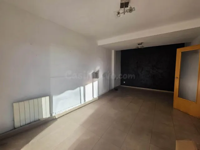 CASA A TRES VIENTOS EN VENTA EN LES CARPES, ABRERA - foto 4