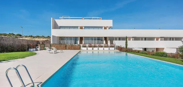 FANTASTICO BUNGALOW FRENTE A LA LAGUNA ROSA EN TORREVIEJA A ESTRENAR — 25