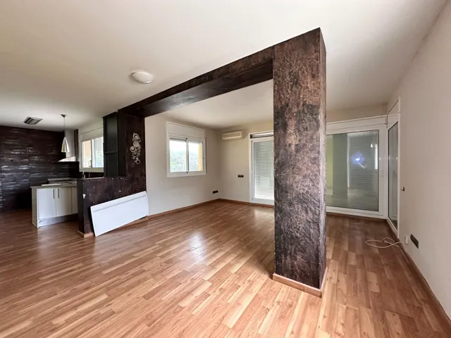 Se vende casa en la bisbal del penedes, zona priorat bisbal — 9