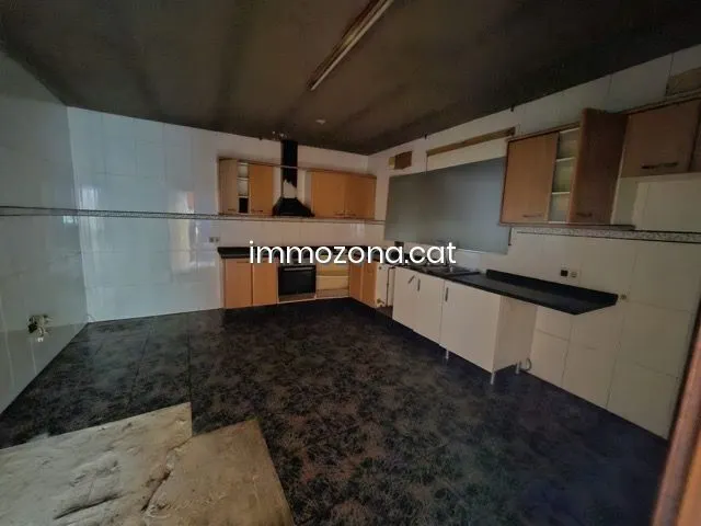CASA 447 M2 4 habitaciones, PISCINA, PARCELA DE 1.062 M2. — 49