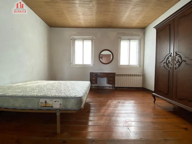 SE VENDE CASA SITUADA EN LA ZONA DE CARTELLE — 11